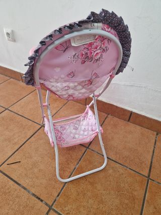 Trona de juguete para muñecas