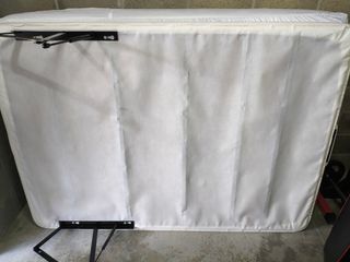 Divano pieghevole bianco e wengé