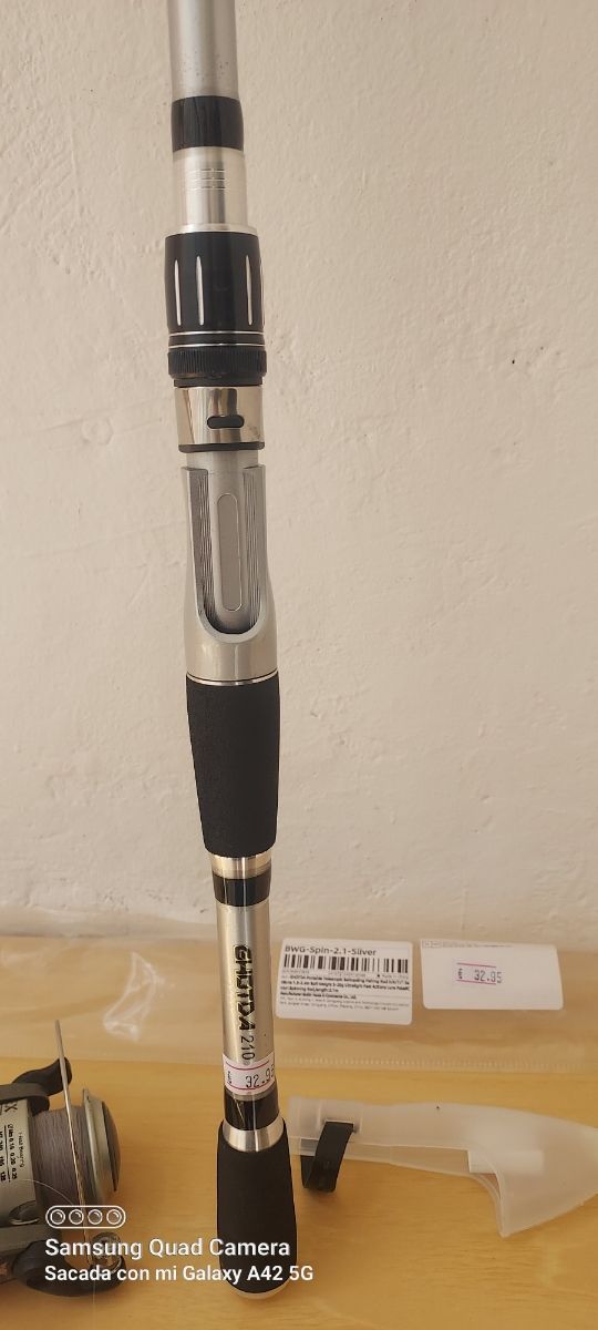 Caña de pescar spinning 2.10m nueva