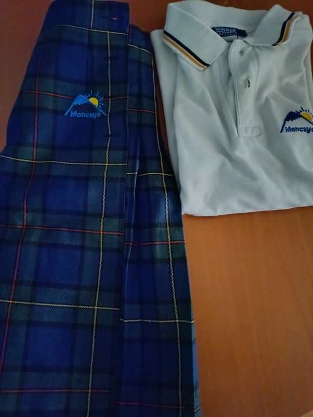 Uniforme Moncayo Falda y Polo