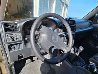 Opel Frontera 2001