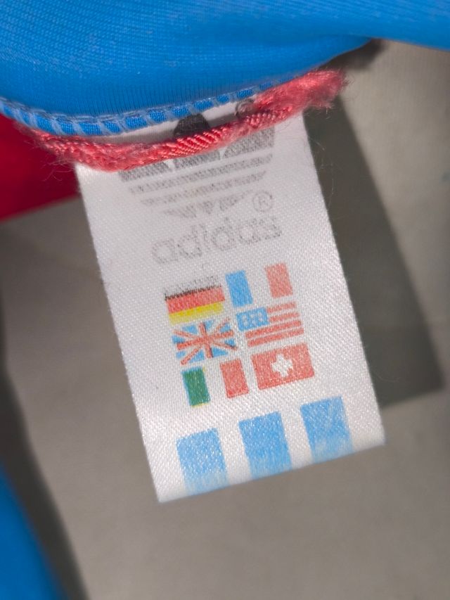 Chaqueta Adidas Azul y Roja