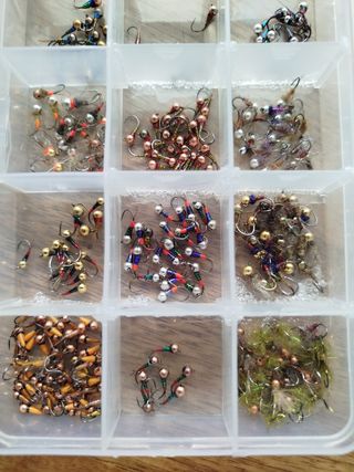 25 ninfas de pesca perdigón