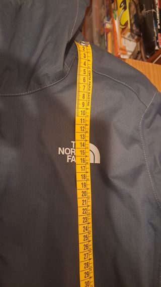 The North Face Abrigo Cortavientos Gris