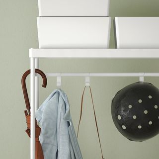 Perchero MACKAPÄR IKEA con zapatero