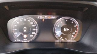 Volvo XC40 T2 Momentum Core 95 kW (129 CV)