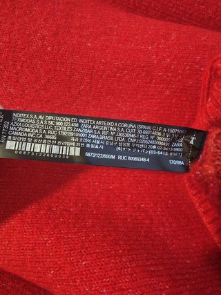 Jersey de ZARA, Jersey rojo de mujer