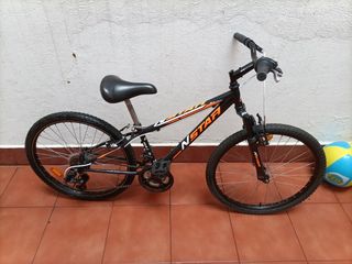 Bicicleta infantil marca NSTAR