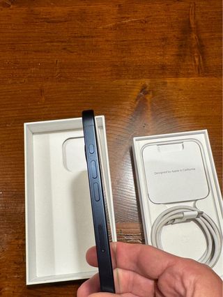 iPhone 15 Pro 1TB blu titanio
