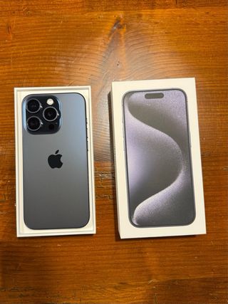 iPhone 15 Pro 1TB blu titanio