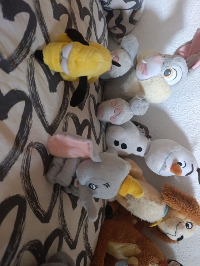 Lote Peluches Disneyland