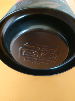 Don papa limited edition latta e bottiglia vuota.