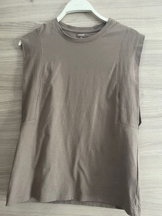 Camiseta Kiabi Camel Talla XS