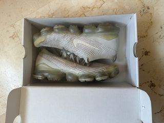 Nike Air Vapormax Flyknit 3 Gris