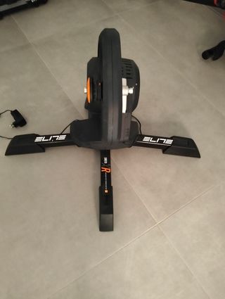 Rodillo Elite Direto XR Zwift