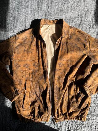 Chaqueta Bomber Zara Marrón Estampada