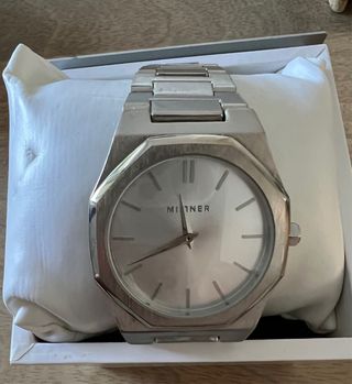 RELOJ DE PULSERA MARCA MILLNER