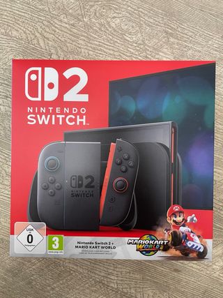 Nintendo Switch + Mario Kart 8 Deluxe