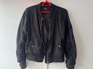Cazadora bomber negra mujer