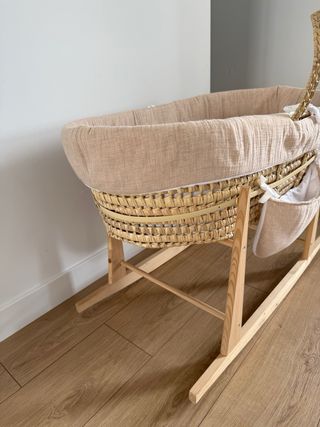 Moisés para bebé de mimbre