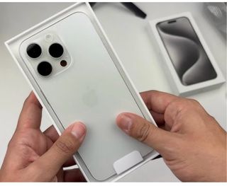 iPhone 15 Pro Max 256GB Blanco