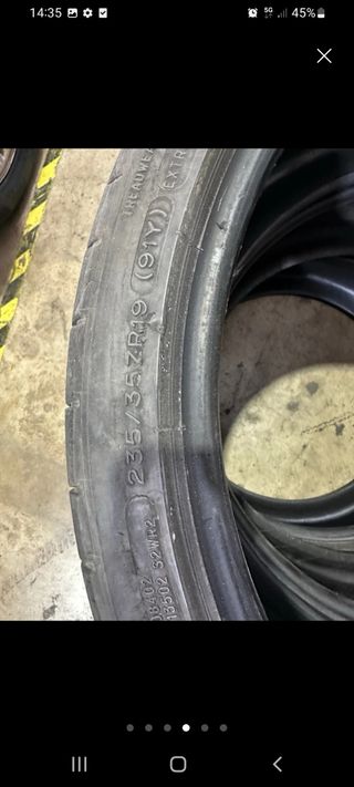VENDO 3 Neumáticos Michelin  235/35/19