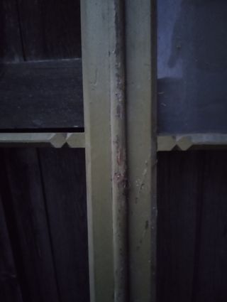 Puertas de madera con vitrina