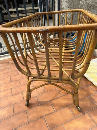 Culla antica in legno di bambù 