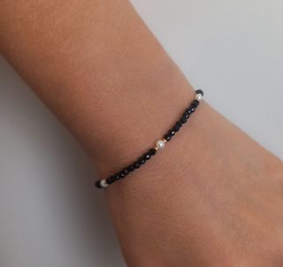 Pulsera de cristal facetado y perlas naturales