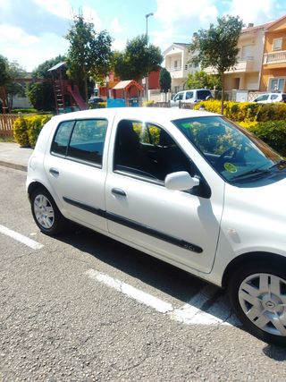 Renault Clio 2006