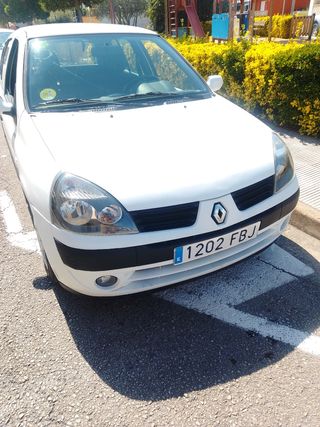 Renault Clio 2006