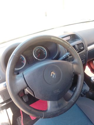 Renault Clio 2006