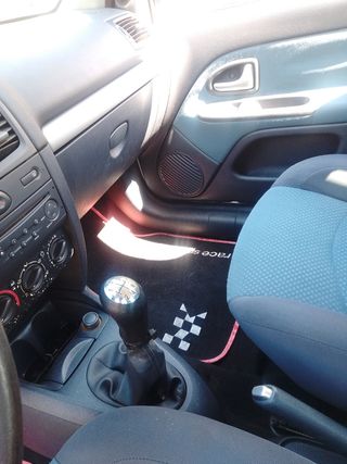 Renault Clio 2006