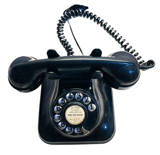Teléfono baquelita.