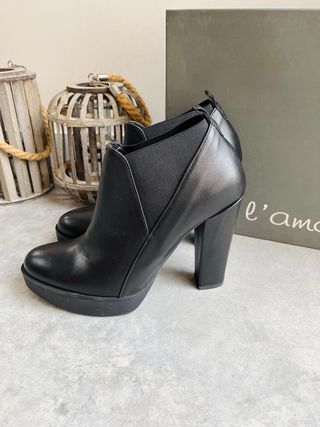 Botines piel negros talla 40