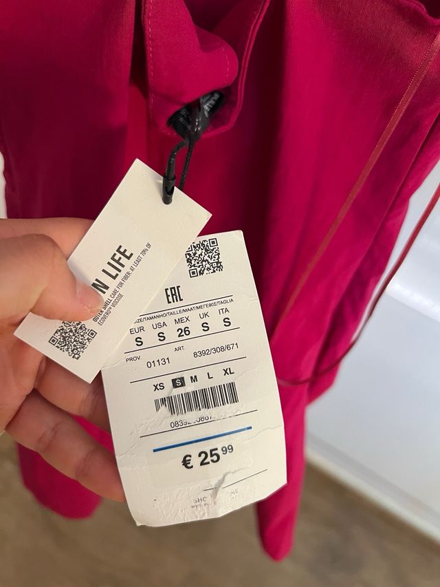 Vestido fucsia Pull&Bear