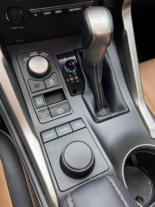 Lexus NX 200t 2017