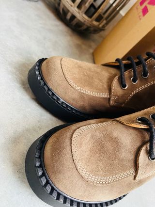 Botines piel camel cordones talla 37