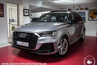Audi Q7 2021 60TFSIe S-Line