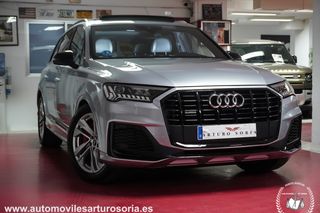 Audi Q7 2021 60TFSIe S-Line