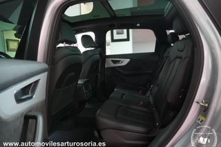Audi Q7 2021 60TFSIe S-Line