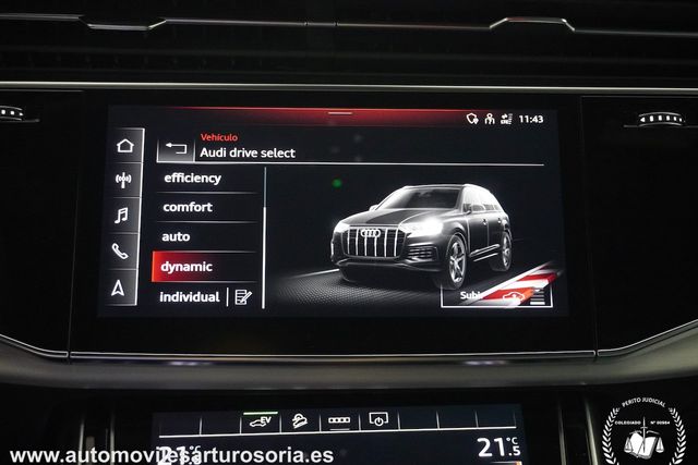 Audi Q7 2021 60TFSIe S-Line