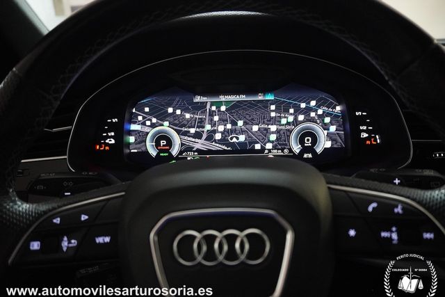 Audi Q7 2021 60TFSIe S-Line