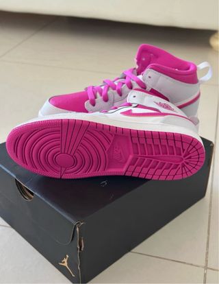 Scarpe Jordan bambina rosa e bianche