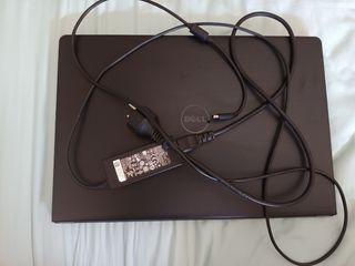 Portátil Dell Vostro 3558