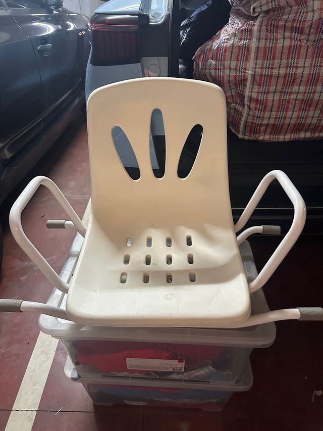 Silla Ortopédica giratoria para Bañera Plástico