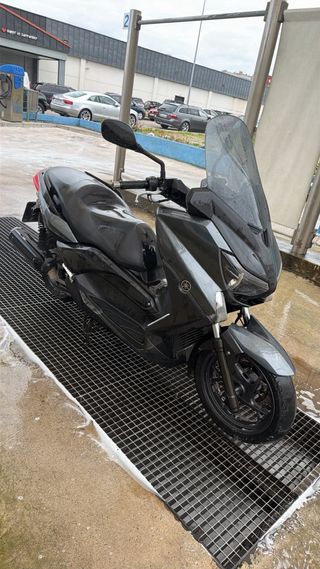 Yamaha Xmax 125 año 2016