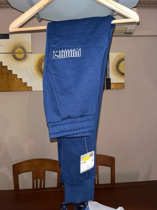 Pantalón chándal Puma azul sin estrenar