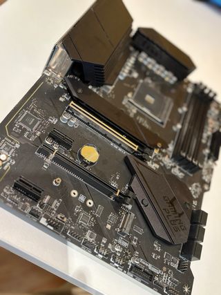 Placa Base MSI MPG B550 Gaming Plus