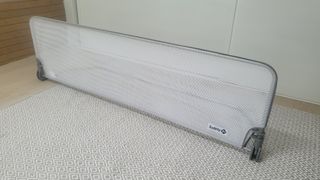 Barrera de seguridad para cama infantil